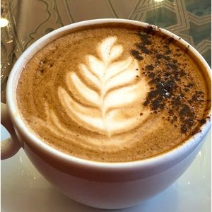 Meet your Posher, Yeya